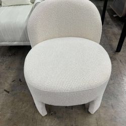 Lounge Chair with sof Cushion and backrest