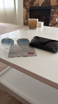 Ray Ban Aviators - Large Sunglasses