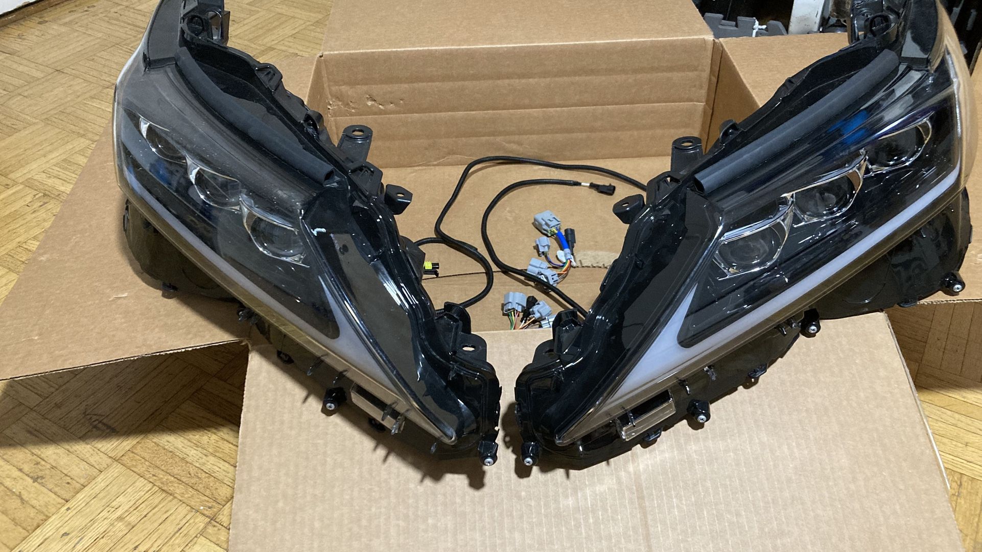Toyota Carmy 8th Gen Lexus Style Headlights