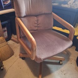 Free Chair