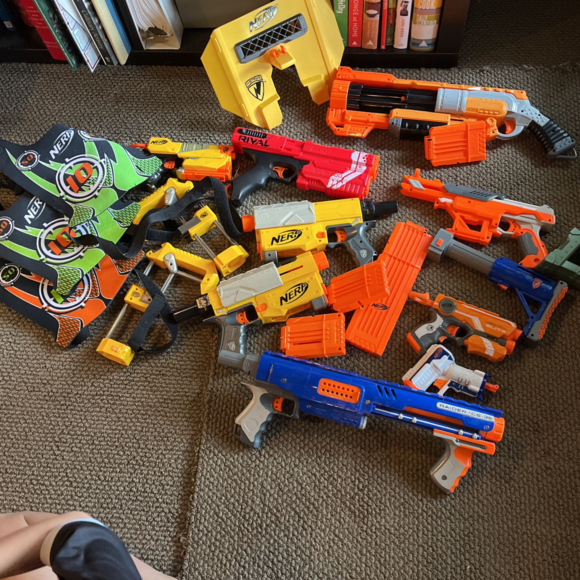 Big Lot Of Nerf Guns