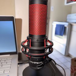 HyperX Quadcast 2 Microphone