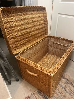Giant Vintage Storage Basket / Trunk with Lid