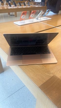 Apple MacBook Air