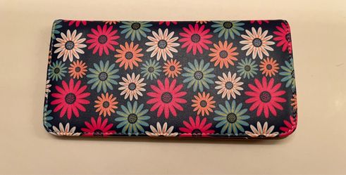 Checkbook wallet