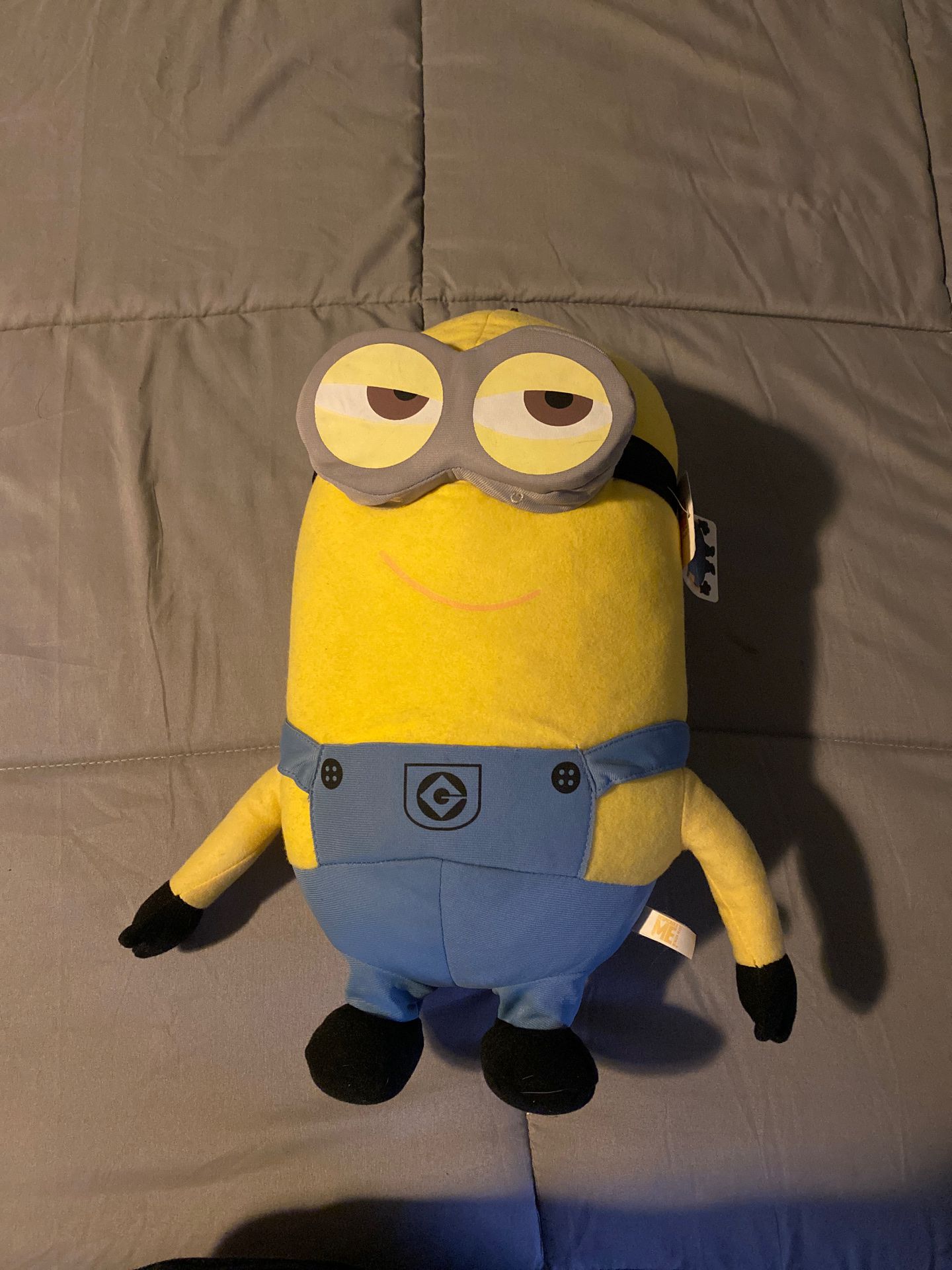 Despicable Me 2 Minions Kevin stuffed animal new 22 inches