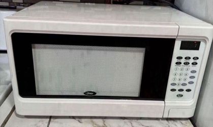 Oster Microwave