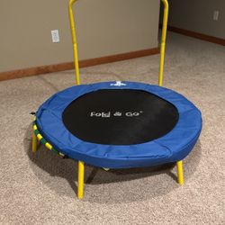 Trampoline Fold & Go