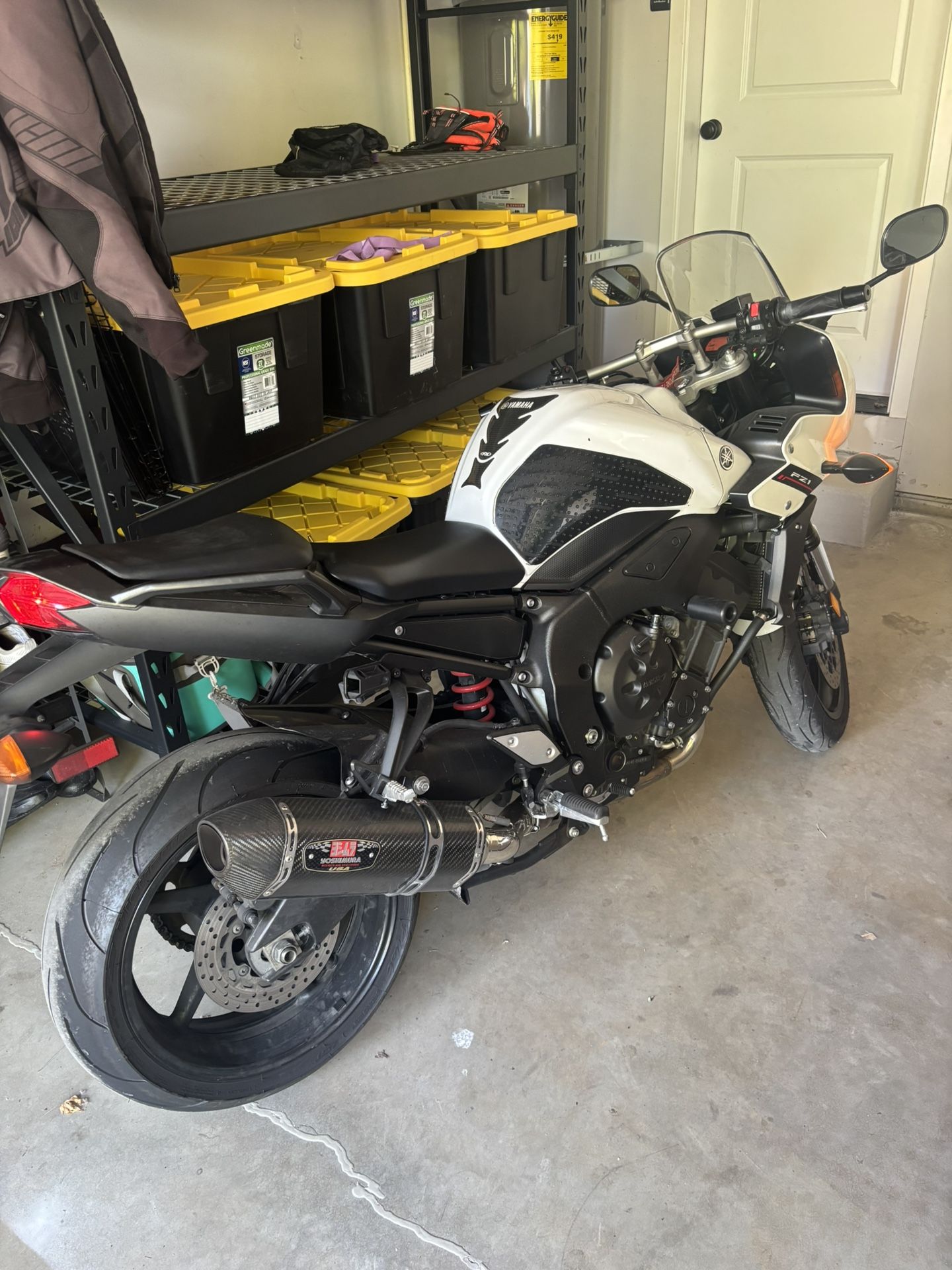 2012 Yamaha FZ1