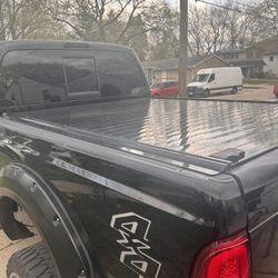 Retrax Tonneau Cover