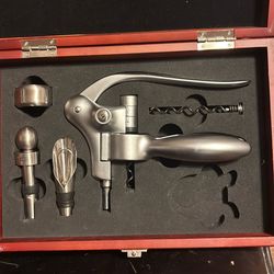 Gourmet wine, connoisseur bottle opener