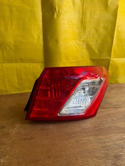 2007 2008 2009 Lexus ES350 ES 350 Right Passenger Side Tail Light OEM (ORIGINAL)