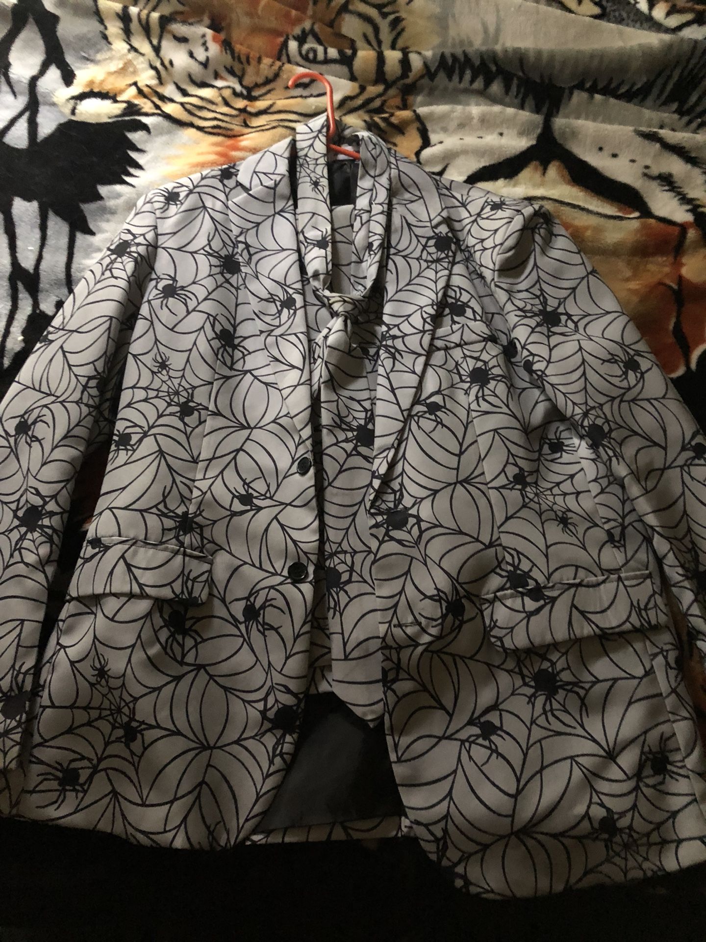 Grey Black Spider Web Suit Spirit Halloween Exclusive Size L