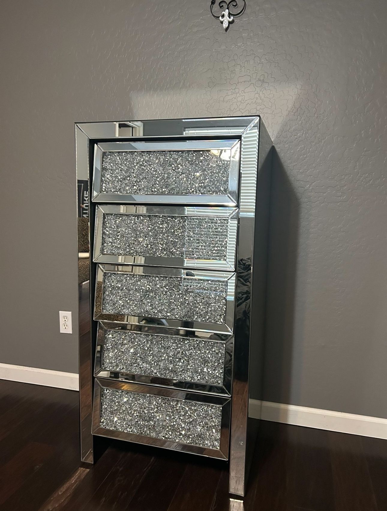 Dresser/Night Stand Set