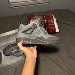 Jordan 4 ‘Wet Cement’