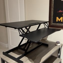 Height Adjustable Stand 