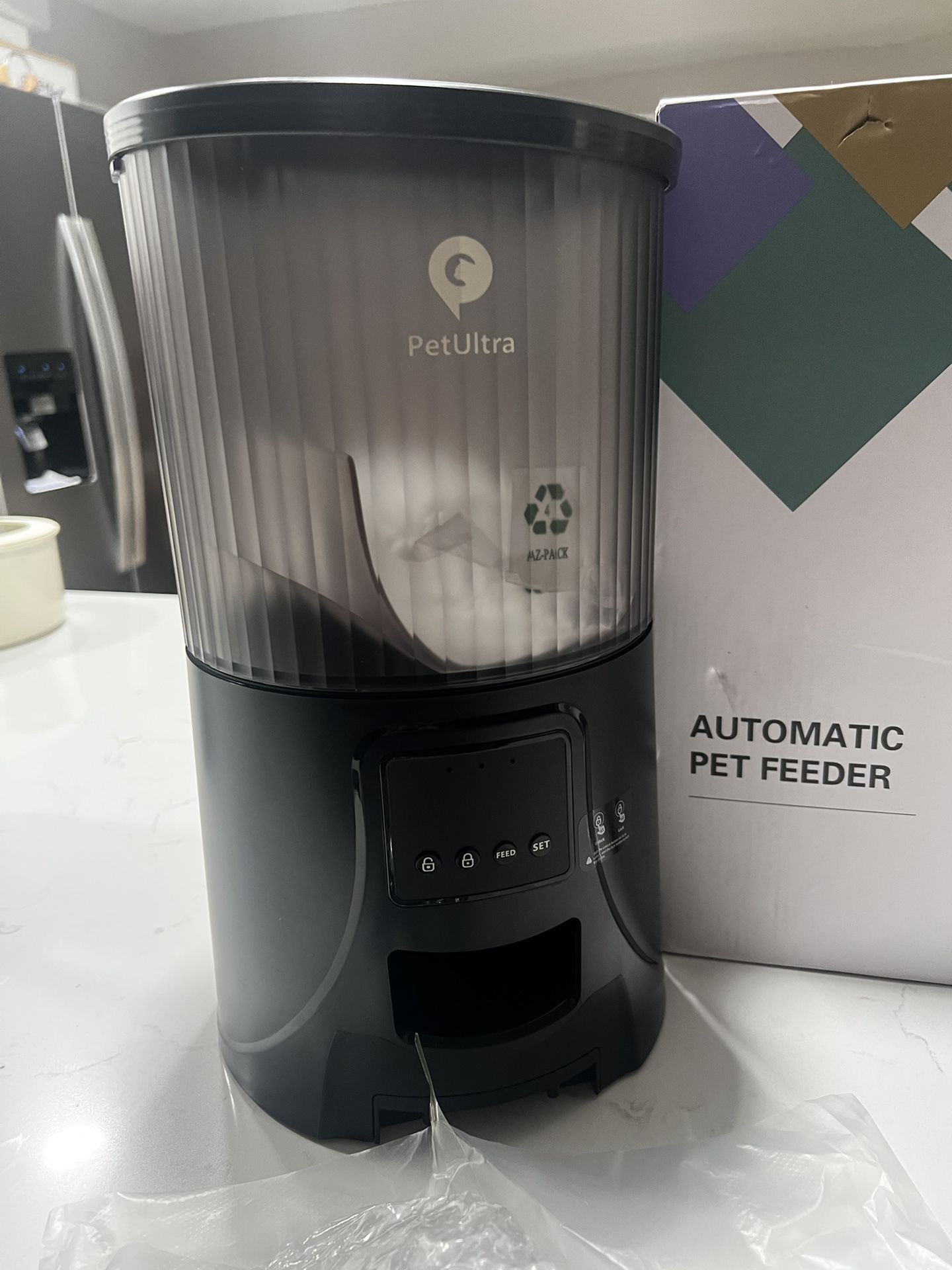 Automatic Pet Feeder