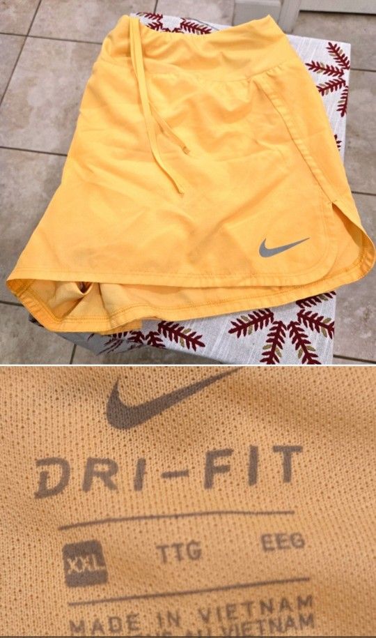 NIKE LINED SHORTS