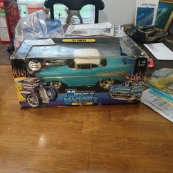 57 Chevy 1:18 scale Muscle Machines