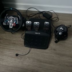 Logitech G923 with Shifter