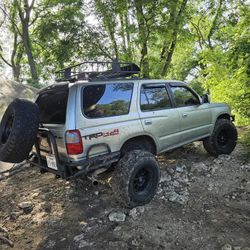 Toyota 4runner 99 4x4 