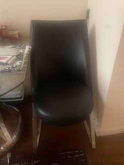 Dinner table with  3 chair