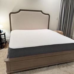 Beautiful Wood And Fabric Queen Platform Bed 