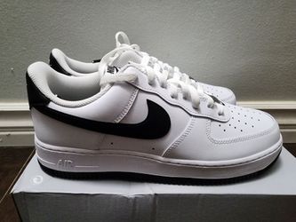 Nike Air Force 1 Low '07 (White/Black) - Size 10