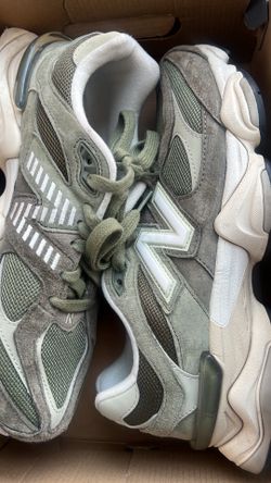 New balance shoes