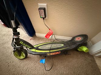 Little kids razor electric E90 Scooter