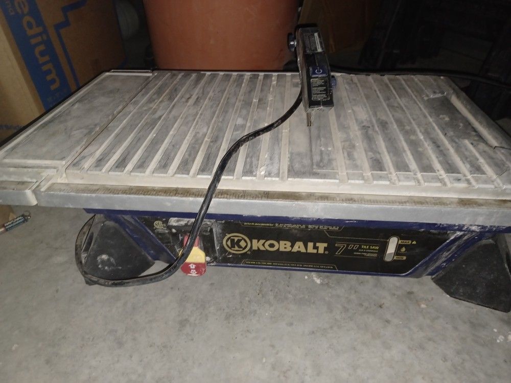 Kobalt Wet Saw