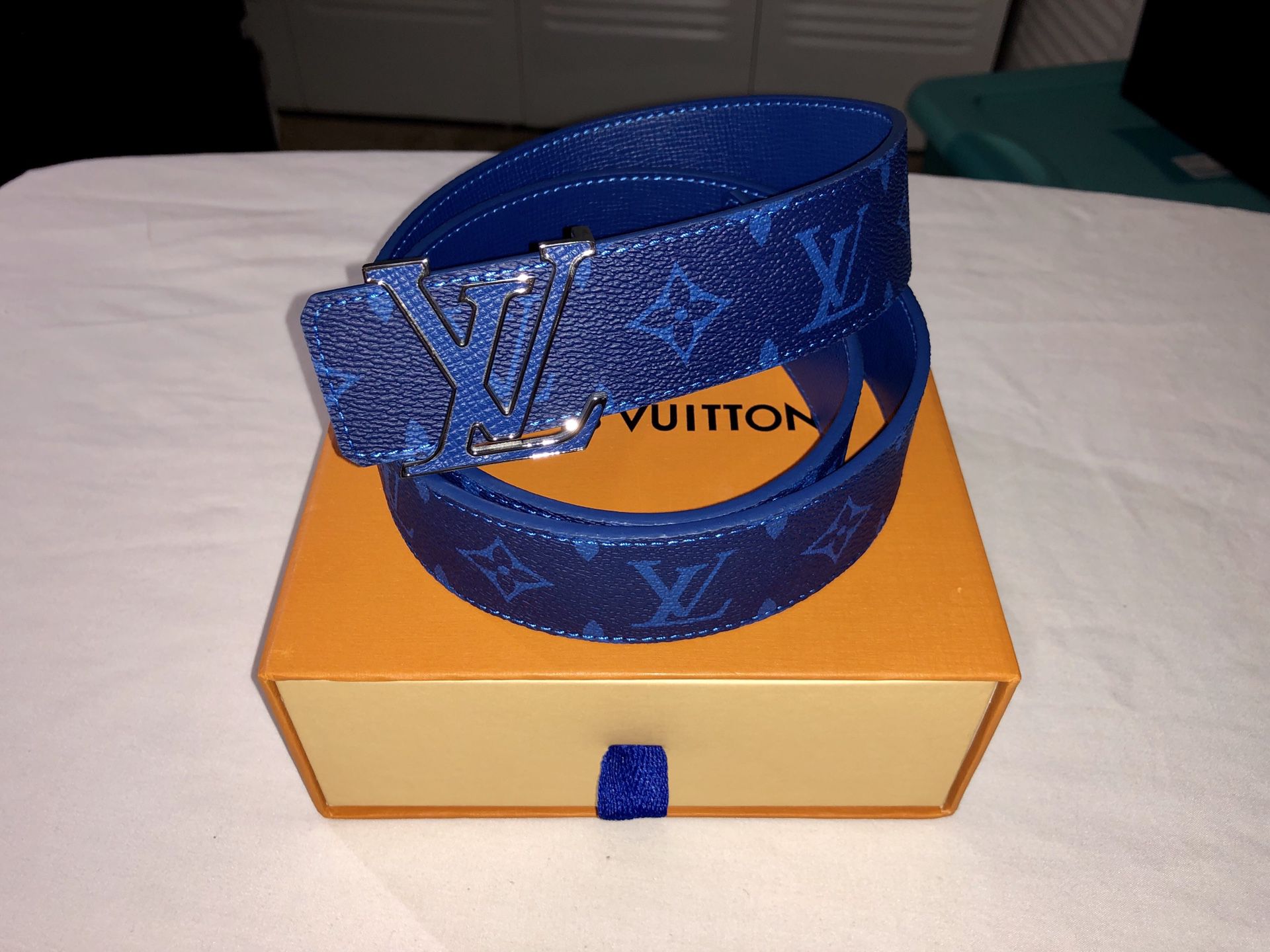 Louis Vuitton Blue Reversible Taiga Belt 95CM