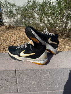 Nike Kobe V size 12 Del Sol
