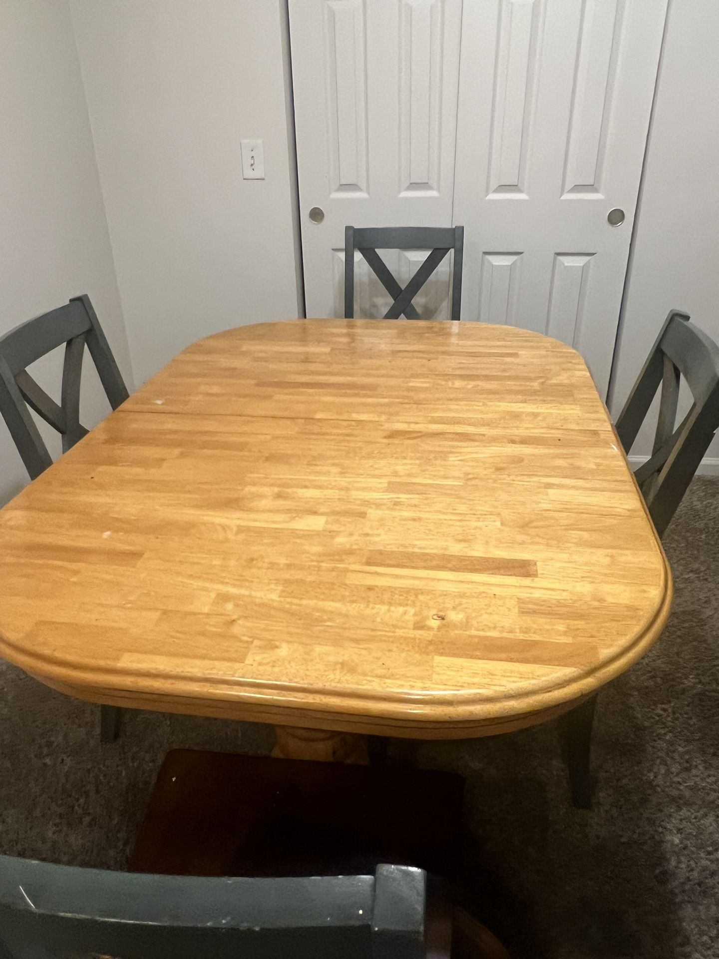 Expandable Dining Room Table With Chairs