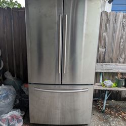 Samsung refrigerator freezer
