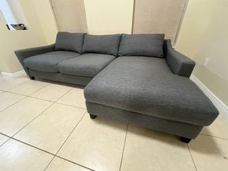 Free Delivery! Haverty’s Grey/Blue Sectional Couch