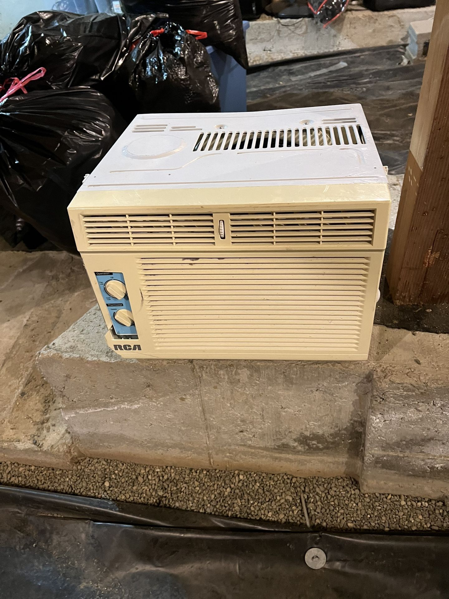 Window AC Unit