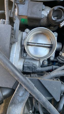 2005 BMW E46 Throttle Body
