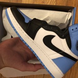 Jordan 1 High Unc Toe