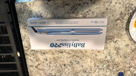 BaBylissPRO Nano Titanium 1.5" Hair Straightener
