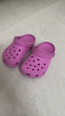 Crocs