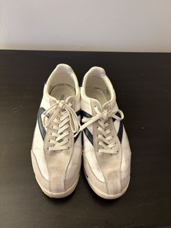 Size 7 Tretorn Sneakers 