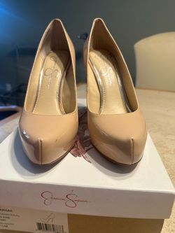 Jessica Simpson heels
