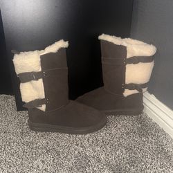 NEW Bear paw Boots Size 7 