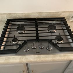 Whirlpool Gas Stove 30 Inches  Like New 