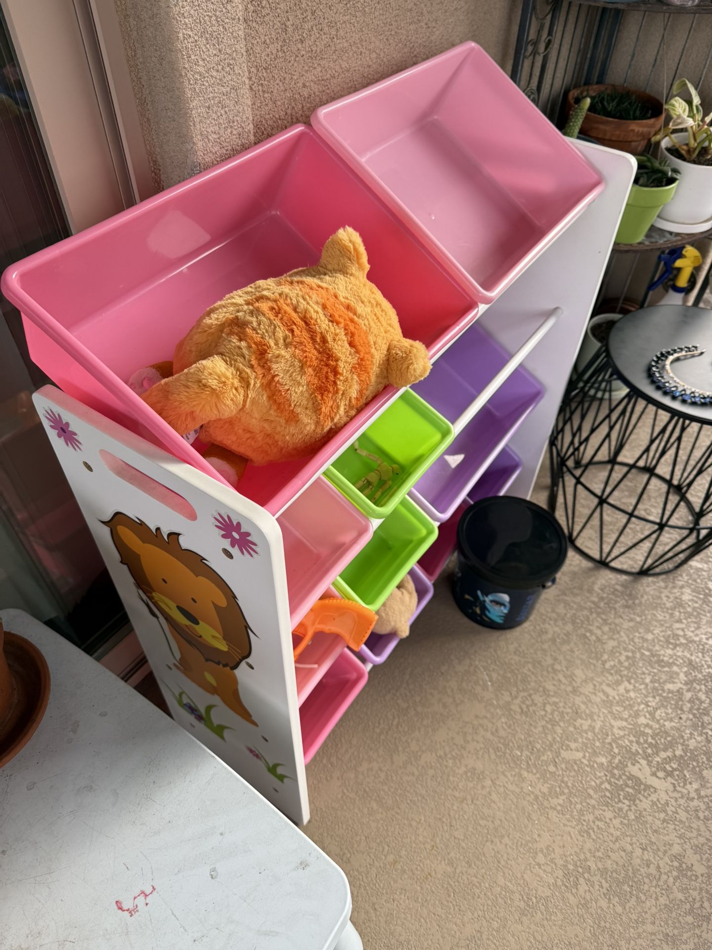 Gently Used Kids Organizing Shelf Color Bins