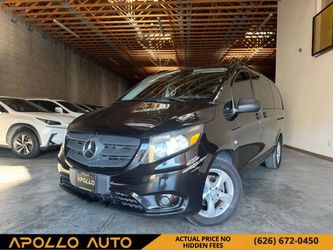 2016 Mercedes-Benz Metris Passenger