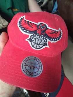 Atlanta Hawks Mitchell & Ness Adjustable Hat – Red