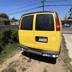 2006 Chevy Express Cargo Van 