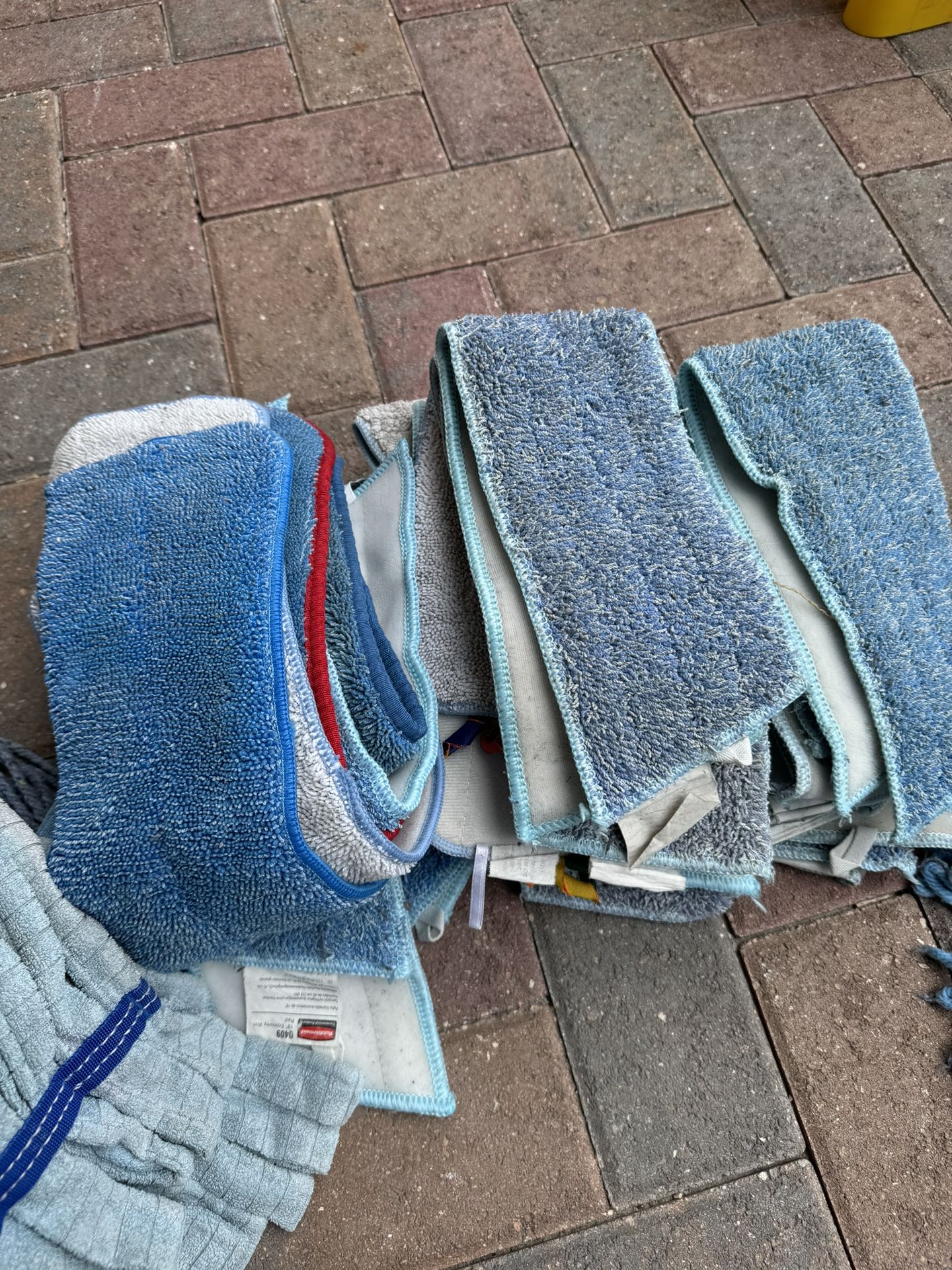 Reusable mop refills